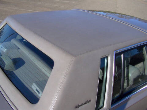 1988 Lincoln Town Car Signature