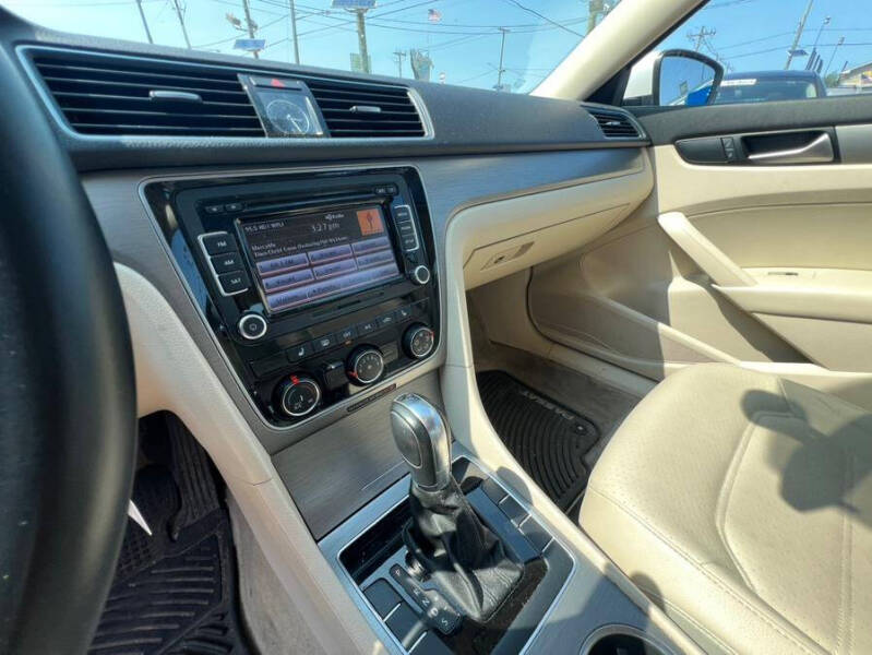 2014 Volkswagen Passat