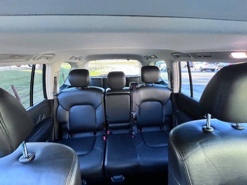 2022 Nissan Armada SL