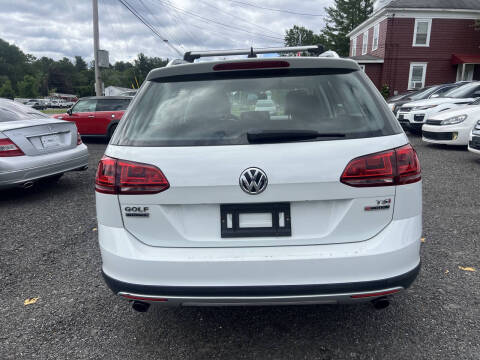 2017 Volkswagen Golf Alltrack TSI SE 4Motion