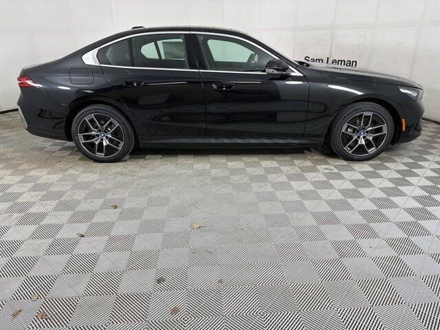 2024 BMW i5 eDrive40
