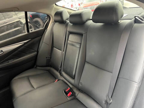 2022 Infiniti Q50 Luxe