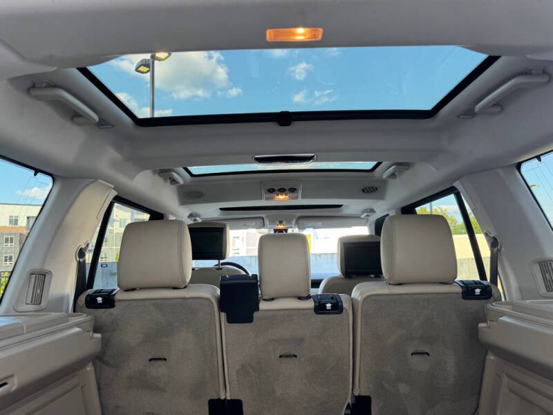 2012 Land Rover LR4 HSE LUX