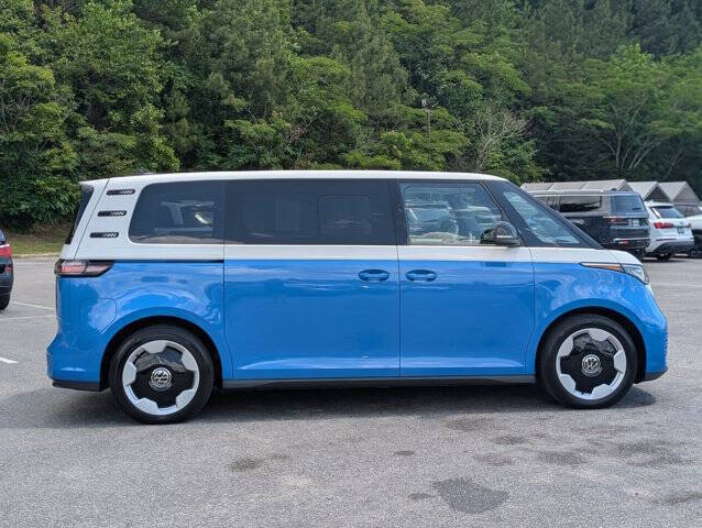 2025 Volkswagen ID. Buzz Pro S Plus