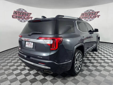 2022 GMC Acadia Denali