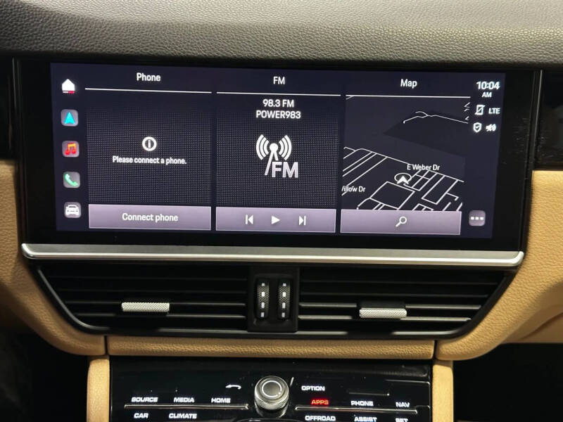 2022 Porsche Cayenne Platinum Edition