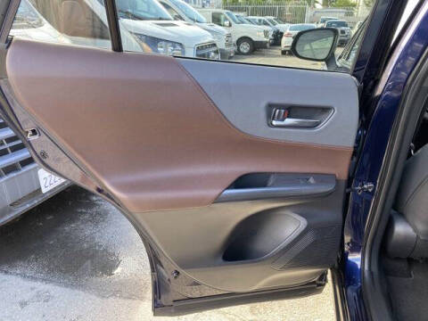 2023 Toyota Venza XLE