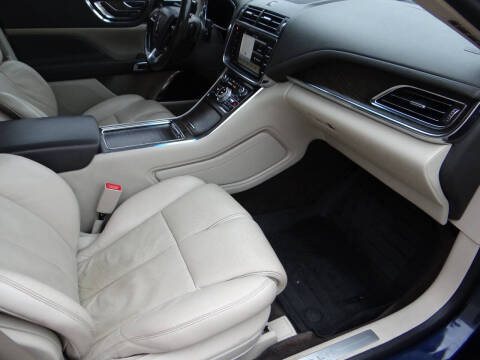 2017 Lincoln Continental Reserve