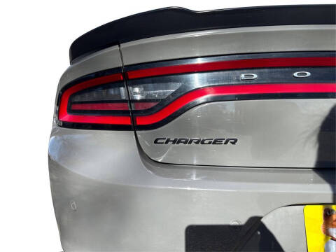 2017 Dodge Charger SXT