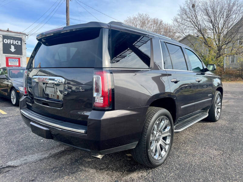 2015 GMC Yukon Denali photo 5