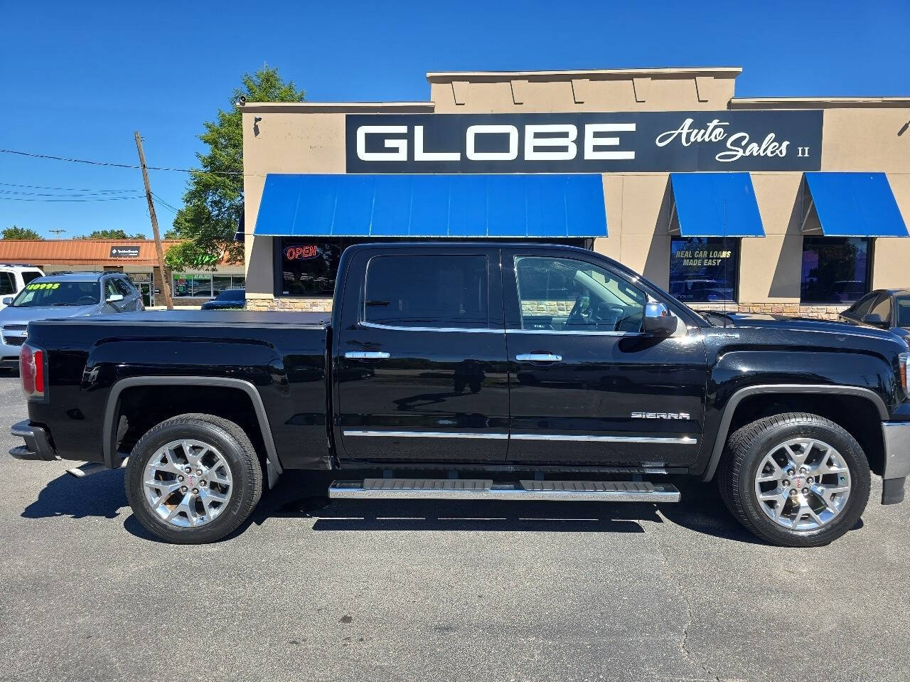 2017 GMC Sierra 1500 for sale at GLOBE AUTO SALES in Louisville, KY