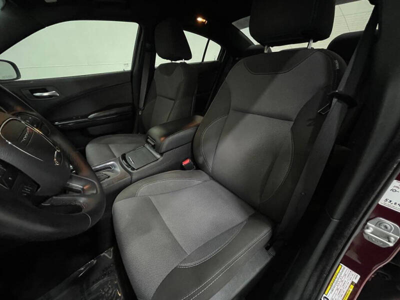 2018 Dodge Charger SXT