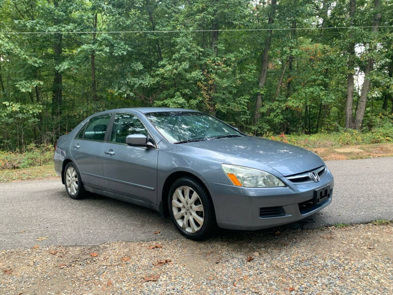 2007 Honda Accord for sale at Garber Motors in Midlothian VA