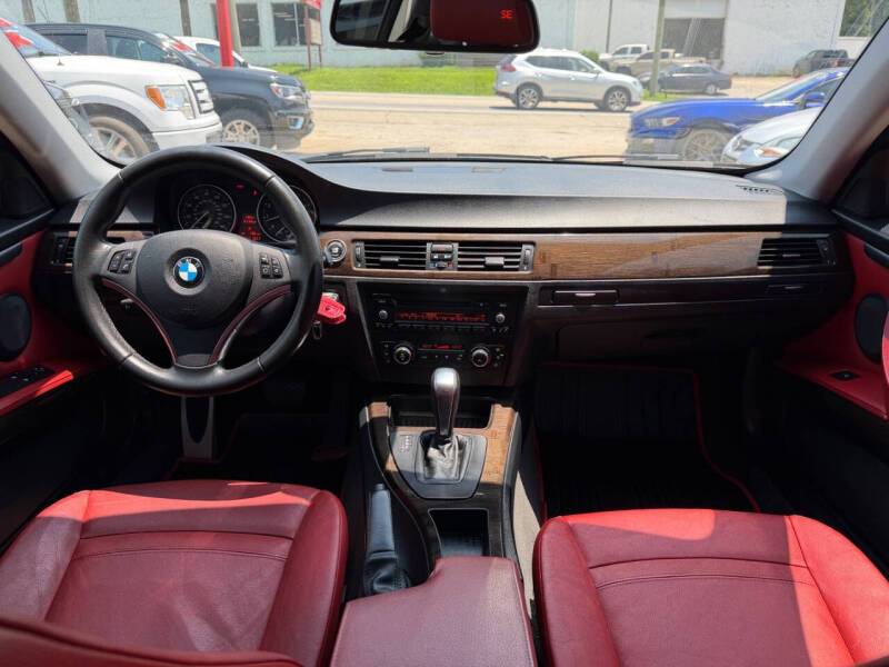 2012 BMW 3 Series 328i