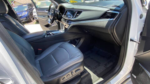 2022 Buick Enclave Premium