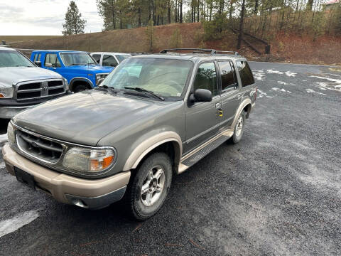 2001 Ford Explorer for sale at CARLSON'S USED CARS in Troy ID