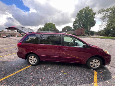 2004 Toyota Sienna