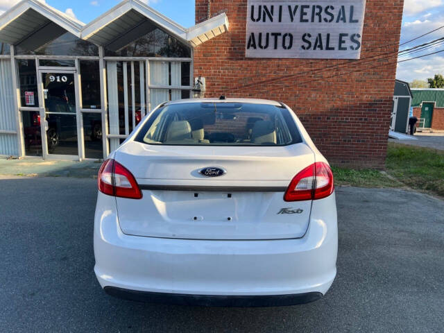 2013 Ford Fiesta for sale at Universal Auto Sales LLC in Burlington, NC