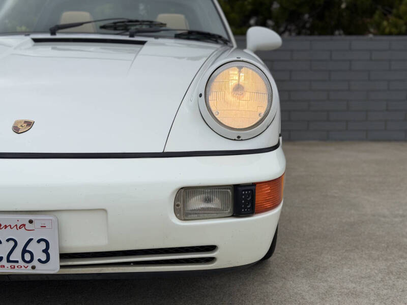 1992 Porsche 911 Carrera 2