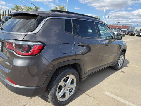 2023 Jeep Compass Latitude