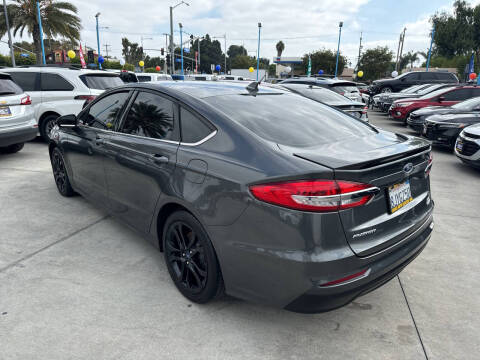 2019 Ford Fusion SE