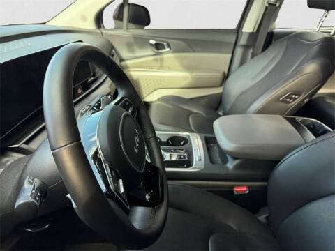 2025 Kia Carnival Hybrid EX