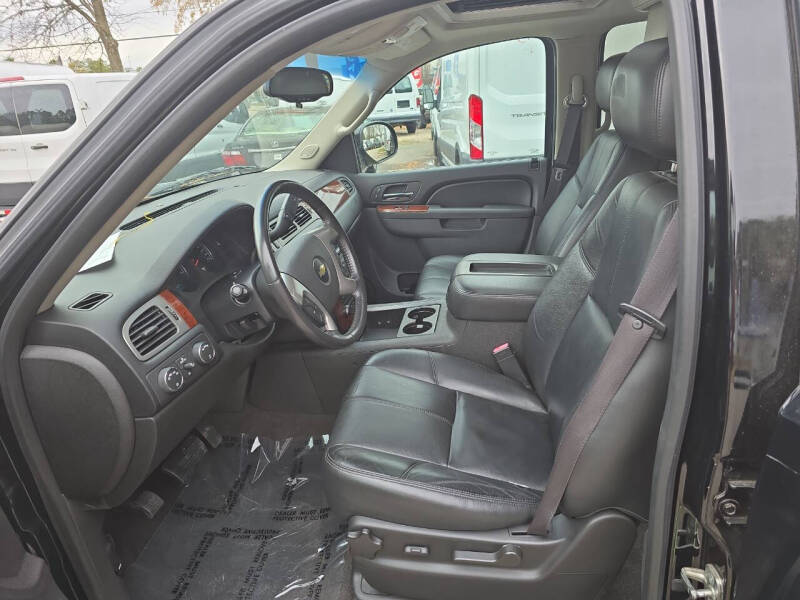 2012 Chevrolet Suburban LT