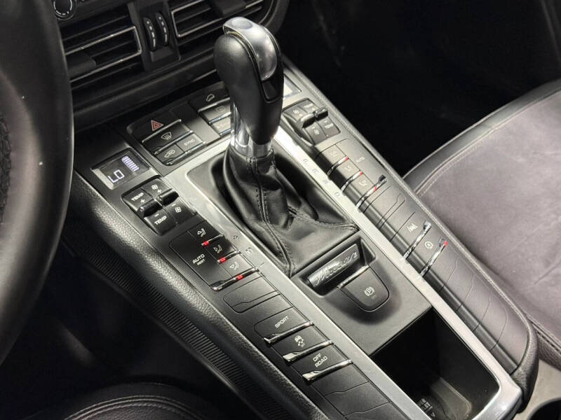 2020 Porsche Macan