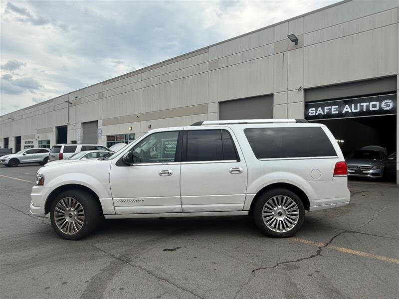 2017 Lincoln Navigator L Select