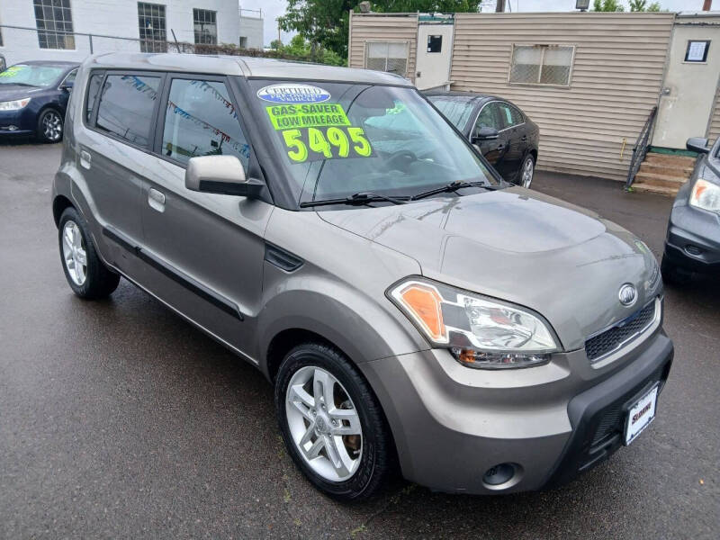 2010 Kia Soul +