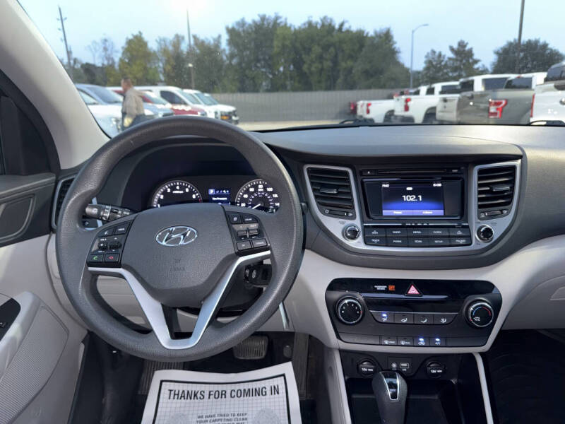 2017 Hyundai Tucson SE