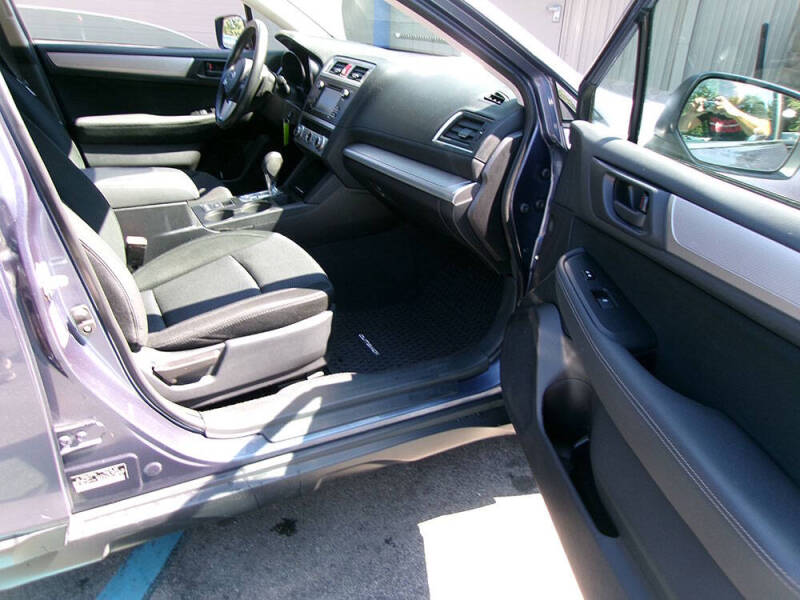 2017 Subaru Outback 2.5i