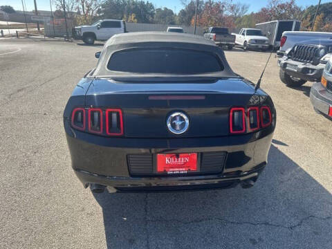 2014 Ford Mustang V6