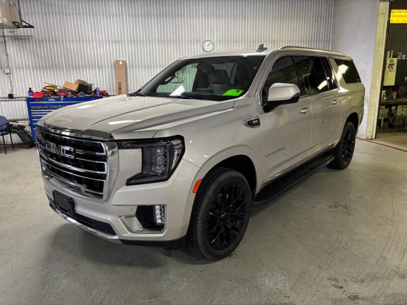 2022 GMC Yukon XL SLT
