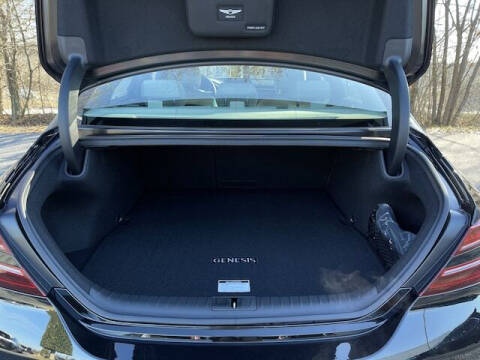 2023 Genesis G70