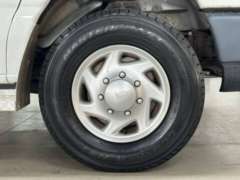 2012 Ford E-Series E-250