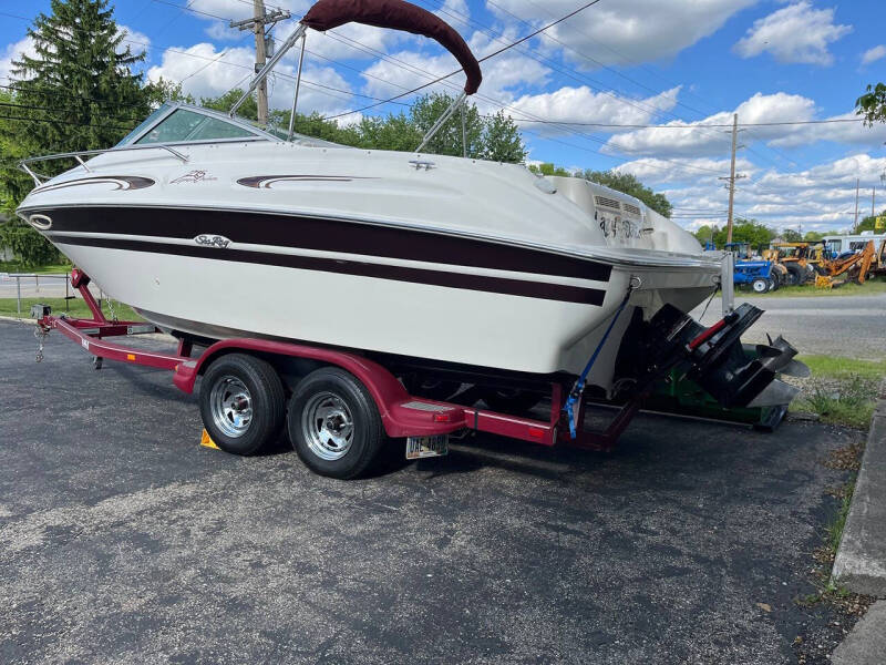 1998 Sea Ray 215EC