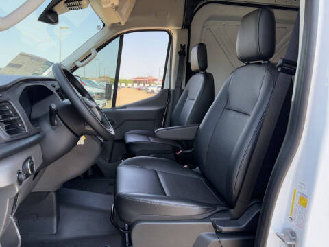 2025 Ford Transit 250