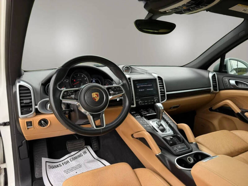 2017 Porsche Cayenne