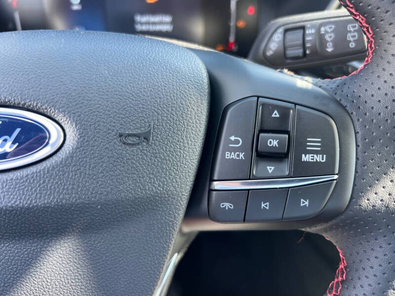 2026 Ford Escape ST-Line Select