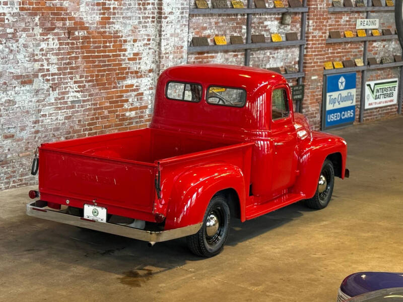 1955 International R-100