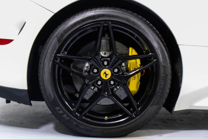 2017 Ferrari California T