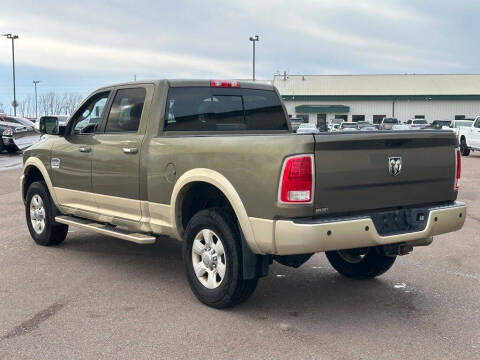 2015 RAM 3500 Laramie Longhorn