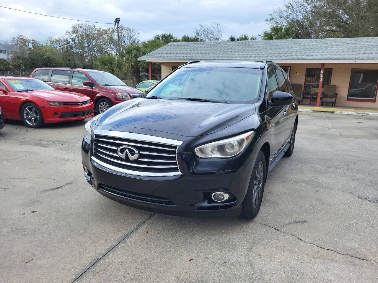 2014 INFINITI QX60 for sale at FAMILY AUTO BROKERS in Longwood, FL