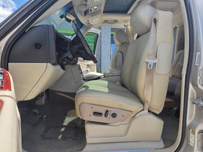 2004 Cadillac Escalade ESV