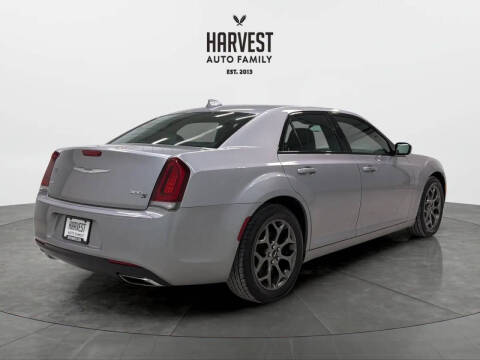 2018 Chrysler 300 S