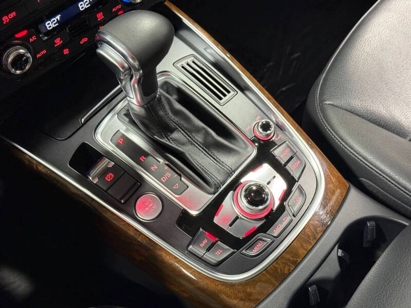 2015 Audi Q5 2.0T quattro Premium Plus