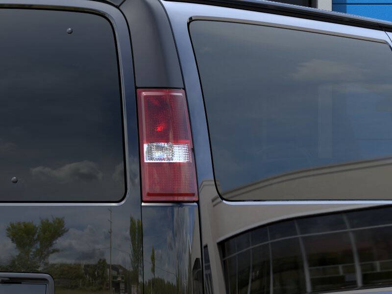2026 Chevrolet Express 2500