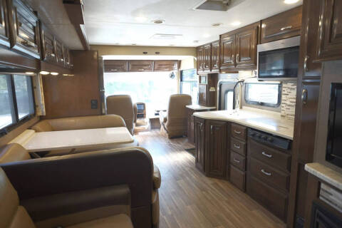 2018 Freightliner XCS Chassis