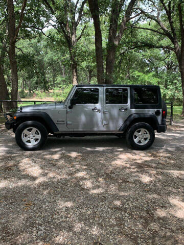 2016 Jeep Wrangler Unlimited for sale at BARROW MOTORS in Campbell TX